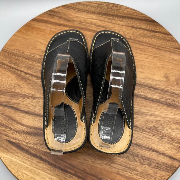 Born Sandals Womens Size 9 M Black Leather Comfort Casual Going Out Slipon Shoes - Picture 5 of 9